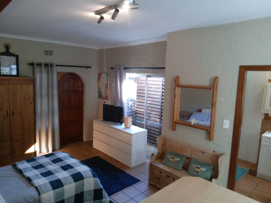 To Let 1 Bedroom Property for Rent in Plumstead Western Cape